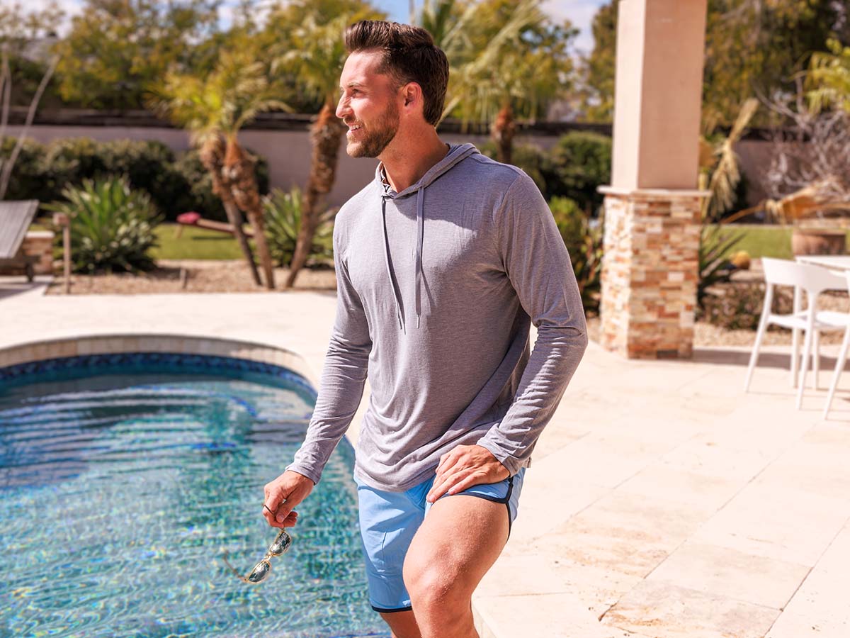 Men's Hoodies are lightweight and breathable sun protection