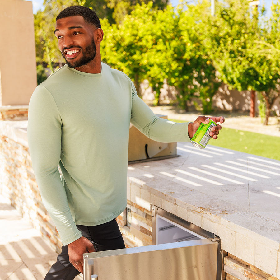 Sun blocking tops for men grilling